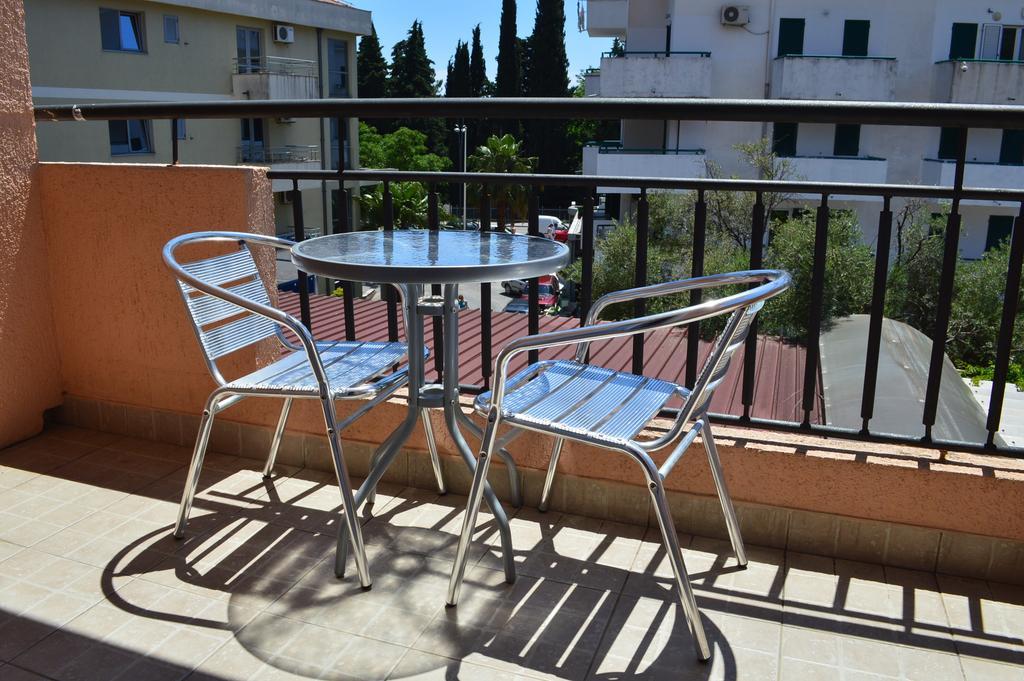 Hotel Kangaroo Budva Kültér fotó