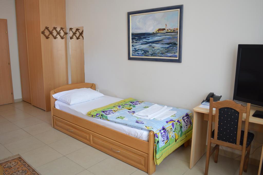 Hotel Kangaroo Budva Kültér fotó