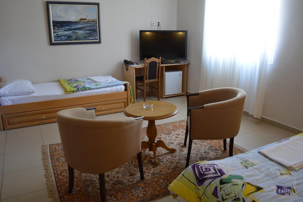 Hotel Kangaroo Budva Kültér fotó