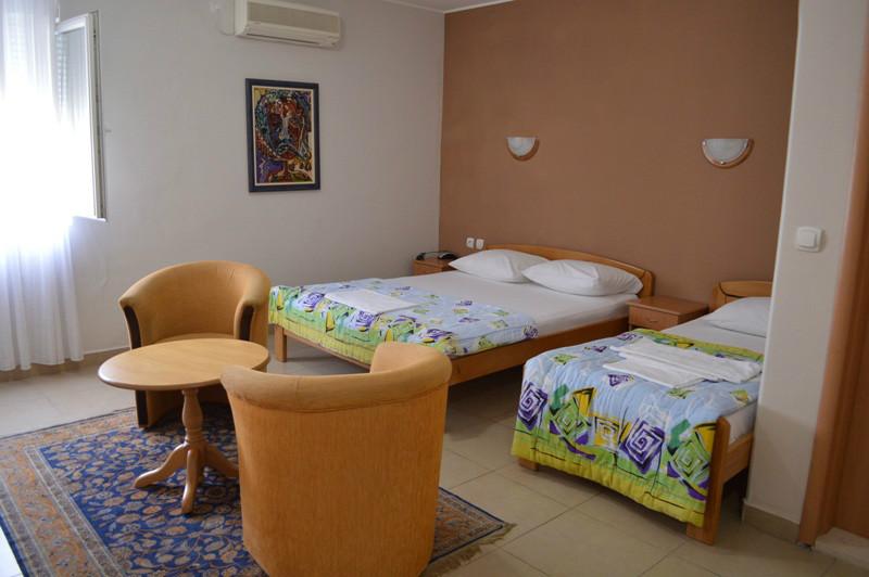 Hotel Kangaroo Budva Kültér fotó
