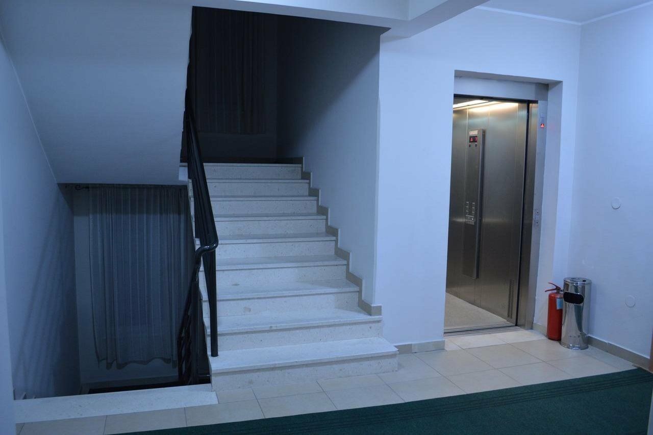Hotel Kangaroo Budva Kültér fotó
